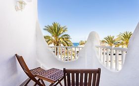 Home2Book Triplex Disco Beach Las Americas, Terrace